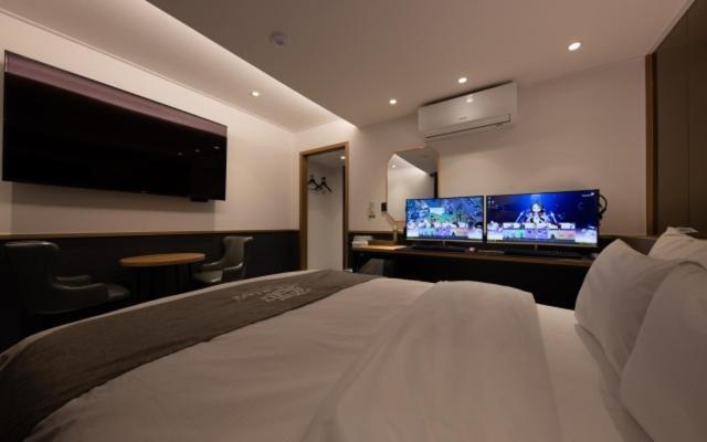 Hotel In Cafe Doksan Сеул Экстерьер фото