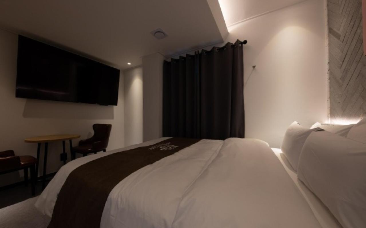 Hotel In Cafe Doksan Сеул Экстерьер фото